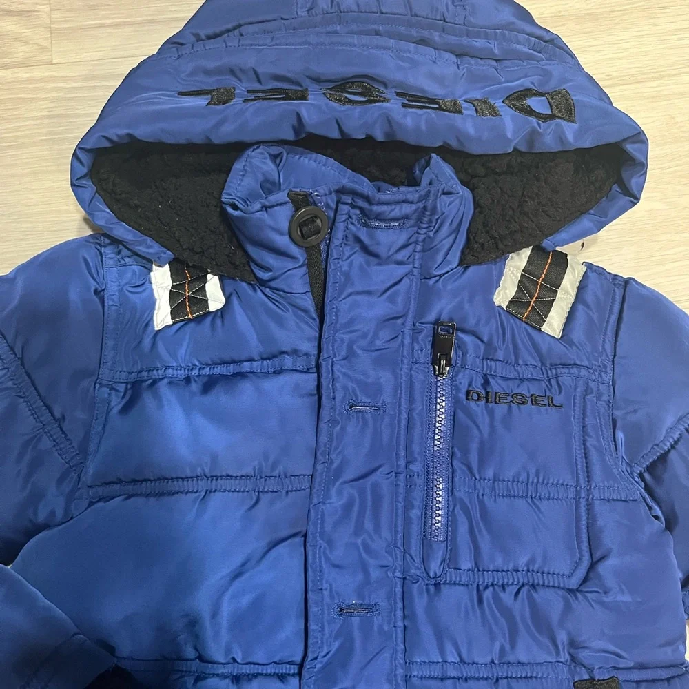 Diesel Royal Blue Puffer Jacket like new - Picture 3 of 7
